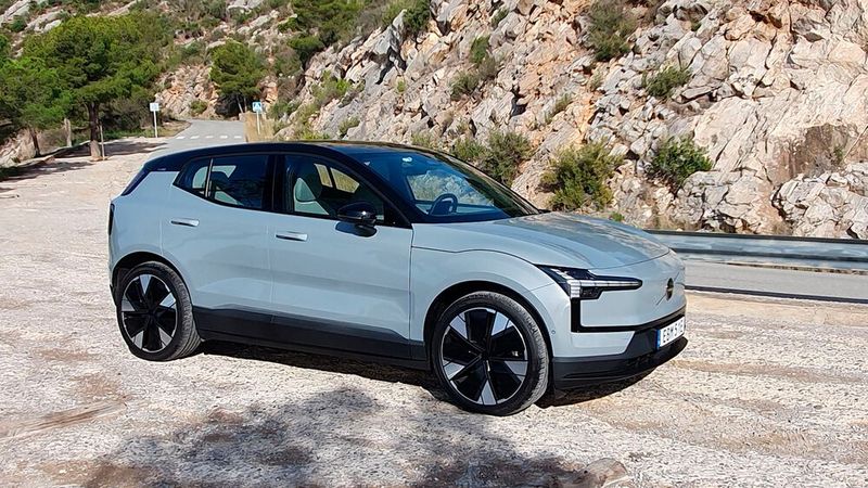 Der EX30 ist in fünf verschiedenen Lackierungen erhältlich.  (Bild: Mauritz – VCG)