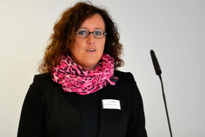 Eine Neuerung gab es allerdings: Mit Regine Zimmermann-Riße rückte ein siebtes Mitglied in das Gremium auf. (Seyerlein/»kfz-betrieb«)