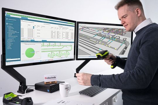 Die Emulation schafft eine realitätsnahe Betriebsumgebung, in der das Lagerverwaltungssystem „UniWare“ risikofrei getestet werden kann.(Bild:  Unitechnik)