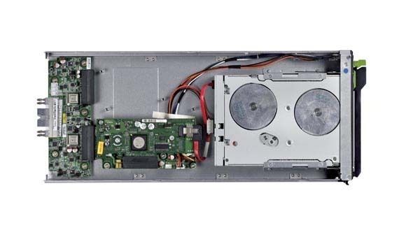 Das Storage Blade Primergy SX910 S1 kann gleichermaßen für den BX400 wie für BX900 eingesetzt werden. (Archiv: Vogel Business Media)