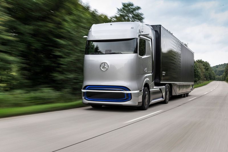 Das erste Modell des Gen H2 sieht sehr futuristisch aus. (Bild: Daimler Truck)