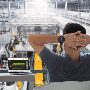 IO-Link ist jetzt einsetzbar für die funktionale Sicherheit: Das IO-Link Safety-Paket von Pilz ermöglicht die Integration funktionaler Sicherheit bis ins Feld.(Bild:  Sumith Nunkham/[Moment] via Getty Images, iStock.com/Chinnapong, Pilz GmbH & Co. KG)