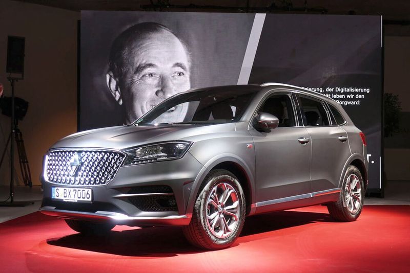 Das Auto kann im Brandcenter in Stuttgart besichtigt und probegefahren werden. (Bild: Wehner / »kfz-betrieb«)