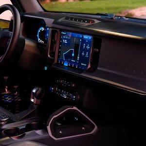 Der Innenraum ist robust gestaltet.(Bild:  Ford)