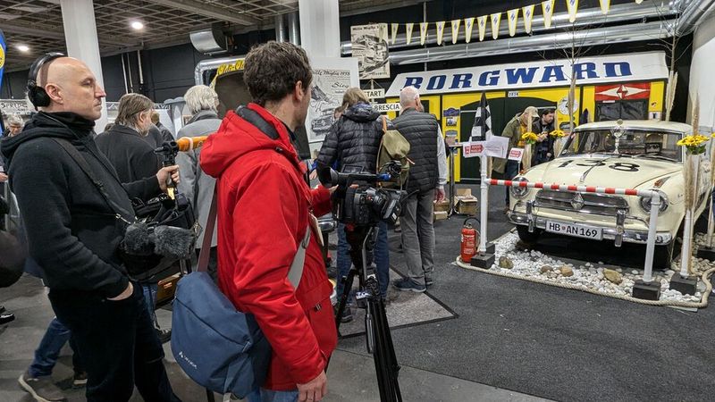 Ein Event mit mehr als 46.000 Besuchern zieht auch die Aufmerksamkeit der lokalen Fernsehmedien auf sich. (Bild: Dominsky – VCG)