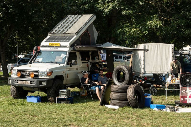 In diesem Jahr feiert der J7 sein 40-jähriges Bestehen. Ein Alter bzw. Zeitraum, den wirklich nicht viele Automobile bzw. Modelle schaffen, relativ unverändert in Produktion zu bleiben. (Bild: Toyota)