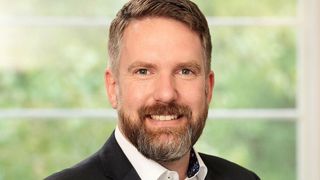 Dr. Björn Falk, Principal bei der Staufen AG, zur aktuellen Studie „Zukunft Industrie 2023“: „Bei der strukturierten Herangehensweise an das Thema Nachhaltigkeit haben viele Unternehmen der DACH-Region noch Defizite!“ (Bild: Staufen AG)