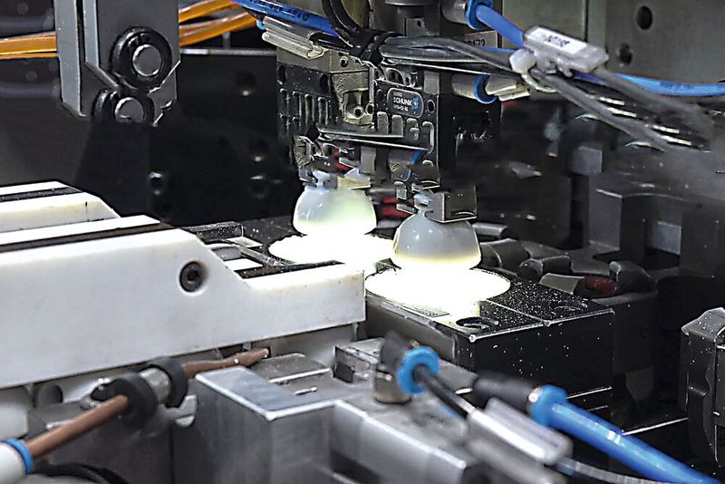 Druckbildkontrolle bei Flaschenverschlüssen(Bild:  K&S)