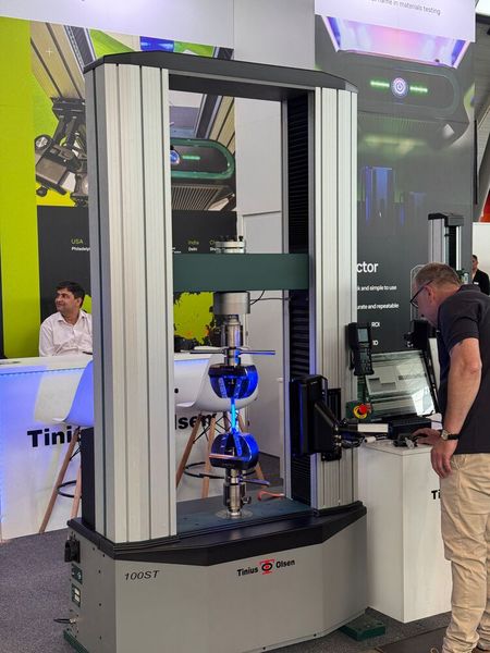 Impressionen von der 37. Control in Stuttgart. (Bild: VCG/Sonnenberg)