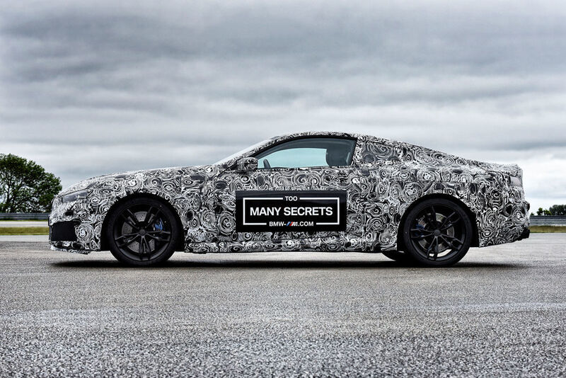 Auch wenn sich der Hersteller offiziell bedeckt hält: Man darf davon ausgehen, dass unter der scharf gepfeilten Motorhaube der gleiche 4,4-Liter-V8-Biturbo steckt, der auch den demnächst kommenden neuen BMW M5 antreibt. (BMW/Bernhard Limberger)