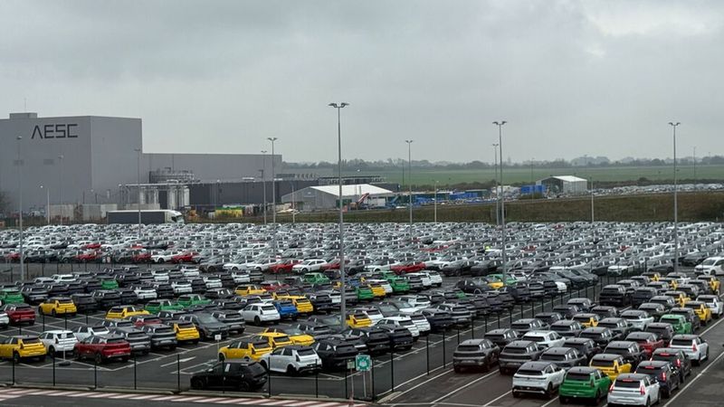 Renault 5, soweit das Auge reicht (Bild: Daniel Killy/SP-X)