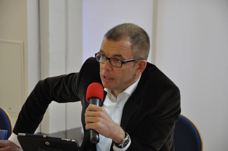 Stefan Quary (Dürkop-Gruppe) geht davon aus, dass der händlerrelevante Markt im kommenden Jahr 1,9 Millionen Fahrzeuge beträgt: „Die taktischen Neuzulassungen nehmen immer mehr zu.“ (Foto: Richter)