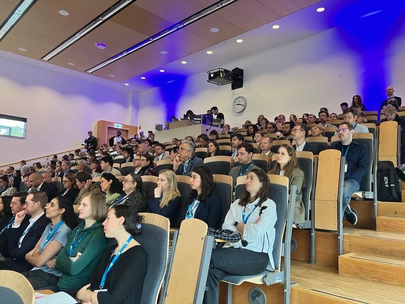 Besonders am Vormittag waren die Hörsäle voll.  (Bild: © Serina Sonsalla)