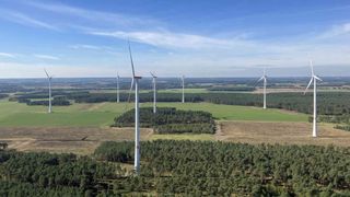 Cube Green Energy will die Energieerzeugung von Windparks durch Modernisierung und Repowering steigern. Seit Juni 2026 unterstützt die Plattform von Vind AI dabei, Entwicklungsprozesse transparenter und effizienter zu gestalten.  (Bild: Cube Green Energy)