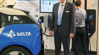 Roetger Sander, Country Head Industrial Automation bei Delta Electronics (Netherlands): „Die Lösungen, die wir hier zeigen, können den Bedarf an Schnellladung in Städten decken und die potenziellen Energieprobleme lösen.“ (Reinhold Schäfer)