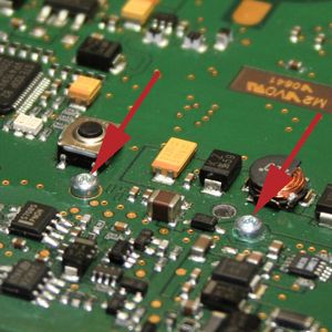 Die Mikroschrauben eignen sich ideal für die Platinenverschraubung. (Ejot)