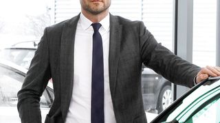 Marc Herschbach, CEO von Carmato, kündigt neue Features für seine Plattform an. (Carmato)