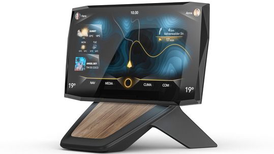 Das von Micro-LEDs erzeugte Bild erweckt den Anschein, im Kristallkörper zu schweben.(Bild:  Continental)