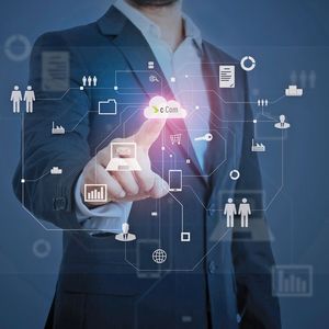 Mapal bietet seine Toolmanagement-Dienstleistungen nun auf Basis der Plattform c-Com, eines Produkts der c-Com GmbH, an.