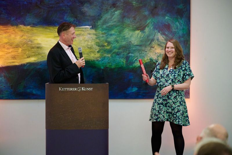 Impressionen vom ELEKTRONIKPRAXIS Frühlingsfest 2023 im Ketterer Kunst mit der Verabschiedung von Johann Wiesböck.  (Bild: © EYE AM CHRIS)