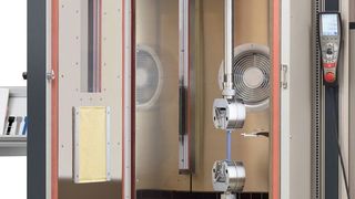 Allround-Line mit integrierter Temperierkammer für Versuche von -70 bis 250 °C. (Zwick)