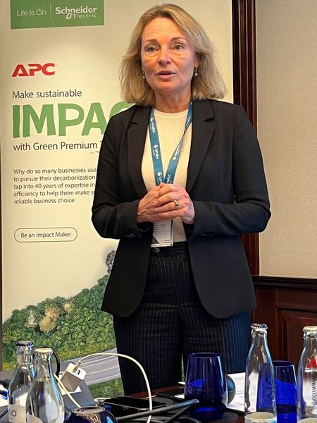 Hanne Sjoberg, Vice Preisdent Channels bei Schneider Electric (Bild: Vogel IT-Medien)