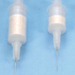 Abb. 2: Beispiel verschiedener SPE-Kartuschen (links: Quechers-Mix I, rechts: Mix III)