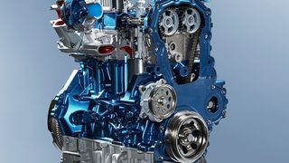 Die neuen „EcoBlue“ 2,0-Liter-Vierzylinder ersetzen die bisherigen 2,2-Liter-TDCi-Aggregate und sind mit Leistungen von 105 PS bis 170 PS erhältlich. (Foto: Ford)