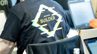 Beim Hackathon bewiesen Entwickler, dass man lauffähige Applikationen in weniger als zwei Tagen programmieren kann. (D.velop)