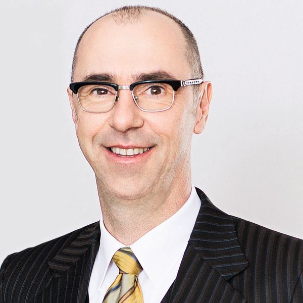 Dirk Stocksmeier ist CEO der  ]init[ AG, die sich mit anderen Partnern im EU-Forschungsprojekt SCOOP4C für die Umsetzung von Once-Only in Deutschland und Europa engagiert (Viviane Wild)