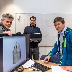 Haben den Digital-Twin-Ansatz für die Kardiologie perfektioniert: Gernot Plank (Med Uni Graz), Doktorand Thomas Grandits und Thomas Pock (beide TU Graz, v.l.n.r.)