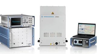 Für den Millimeterwellen-Frequenzbereich FR2 bietet Rohde & Schwarz ein Testsystem. Auch standordbezogene Dienste werden unterstützt. (Rohde & Schwarz)