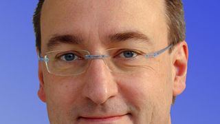 Dr. Helmut Gassel, Leiter der Division Chipkarten- und Sicherheitslösungen: „Wie Infineon wird auch TSMC nach strengsten internationalen Sicherheitsspezifikationen zertifiziert werden.“ (Archiv: Vogel Business Media)