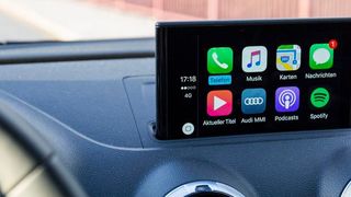 CarPlay von Apple vernetzt Smartphones mit dem Kommunikationssystem eines Fahrzeugs. (Bild: Pixabay)
