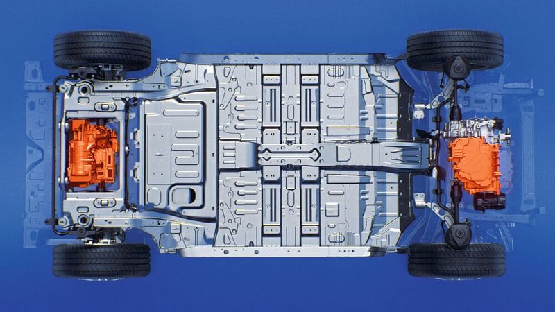 Blick auf die Antriebsmodule der neuen Medium-Plattform von Stellantis. (Bild: Stellantis)