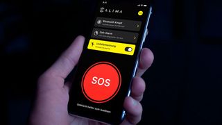 Schneller als jeder Anruf: Die Calima-App setzt im Notfall die vorher definierte Rettungskette in Gang. (Bild: Calima Safety)