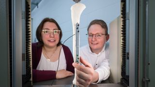 hannover-messe-knochen-49587-4500x2530 (Bild: Oliver Dietze)