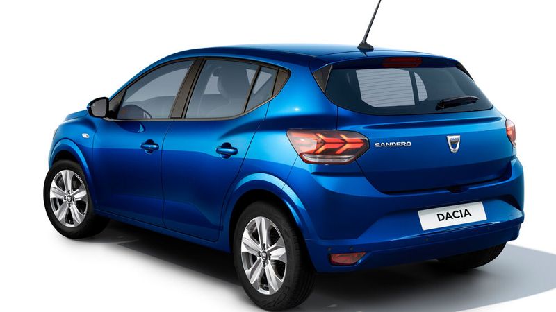 Zum Start gibt es zunächst drei Ottomotoren. (Bild: Dacia)