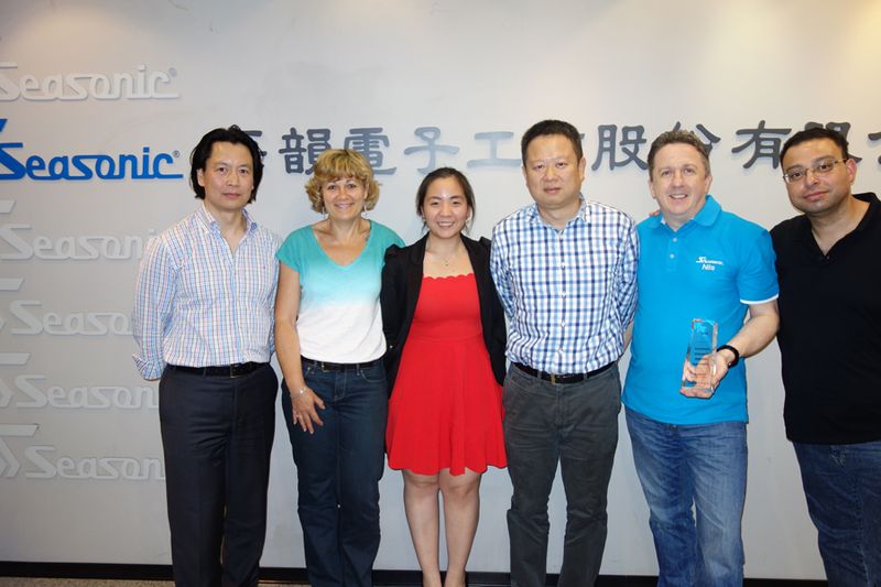 Das Seasonic-Team feierte 40. Jubiläum (v. l.): Walter Sun, Sabine Delbauve, Valentina Tu, Vincent Chang, Nils Stallmach und Ray Milton (Bild: IT-BUSINESS)