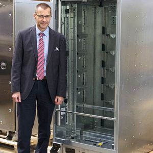 Einbaufertig gefügt und montiert: Wie Andreas Zweifel berichtet, tragen zusammen mit Auftraggebern konstruierte und optimierte Baugruppen zur internationalen Wettbewerbsfähigkeit der Hans Eberle AG in Ennenda bei. (Bild:  SMM Konrad Mücke)