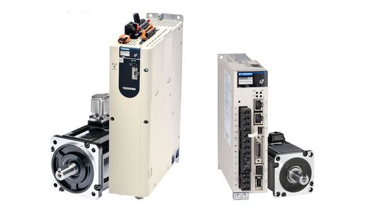 Die kompakten AC-Servosysteme der Sigma-7 Serie von Yaskawa bewähren sich in vielen Anwendungsbereichen, nicht nur in Anlagen zur Holzverarbeitung, sondern z.B. auch in Verpackungsmaschinen, Anlagen zur Halbleiterfertigung oder in Digitaldruckmaschinen. (Bild:  Yaskawa)