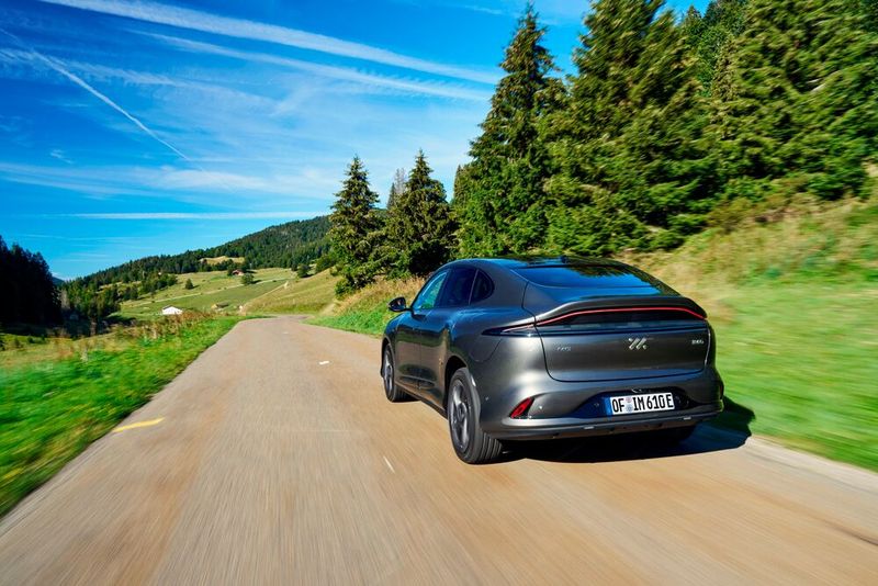 Optisch wie technisch trennt die beiden Neuankömmlinge wenig. (Bild: MG Motor)
