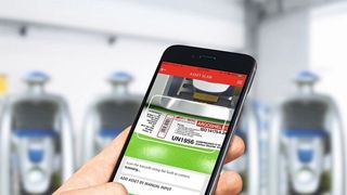 Mit dem Cylinder Management System Accura von Linde lassen sich Gasflaschen lückenlos per Barcodes verfolgen, Standort und Bestände online verwalten sowie spezifische Behälterdaten abrufen.  (Bild: Linde GmbH)