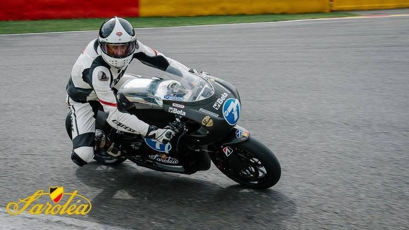 Die Saroléa Manx 7 ist ein Elektro-Superbike aus Karbonfaser mit Straßenzulassung.  (Sarolea)
