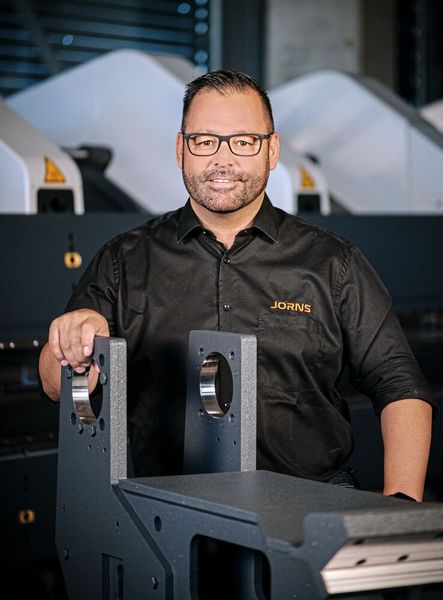 «Um im internationalen Wettbewerbsumfeld bestehen zu können, benötigen wir qualitativ hochwertige, sehr produktive Maschinen.» Marc Jorn, CEO Jorn AG. (Bild: Starrag)
