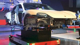 Nach der Weltpremiere hat Porsche nun die Produktionsstätte des elektrisch angetriebenen Taycan offiziell eröffnet. (Claus-Peter Köth/»Automobil Industrie«)