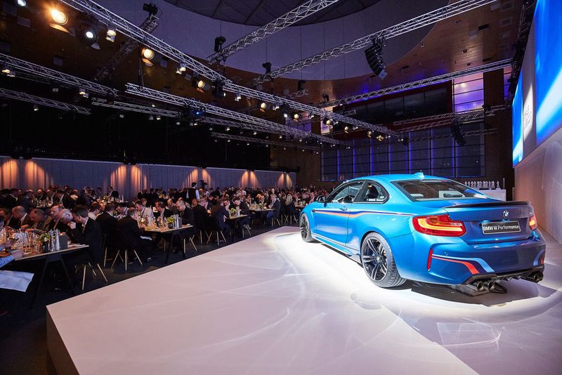 Nach der Preisverleihung wurde gefeiert. (BMW)