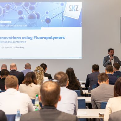 Der Tagungsherbst im SKZ Würzburg bringt Experten und Brancheninsider zu aktuellen Kunststoffthemen zusammen. (Bild: SKZ)
