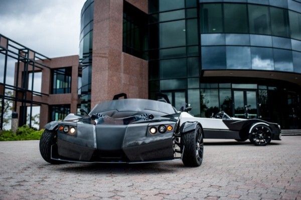 Der Torq Roadster: das elektrisch angetriebene Trike mit 300 kW könnte in einem Batman-Film mitspielen (Epic Electric Vehicles)