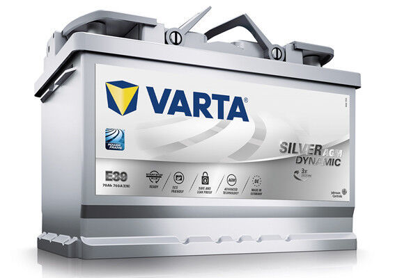 Die VARTA SILVER Dynamic AGM-Batterie steht für höchste Startleistung, schnellere Leitfähigkeit und bietet im Vergleich zu konventionellen Batterien die dreifache Zyklenlebensdauer. (Bild: Johnson Controls)